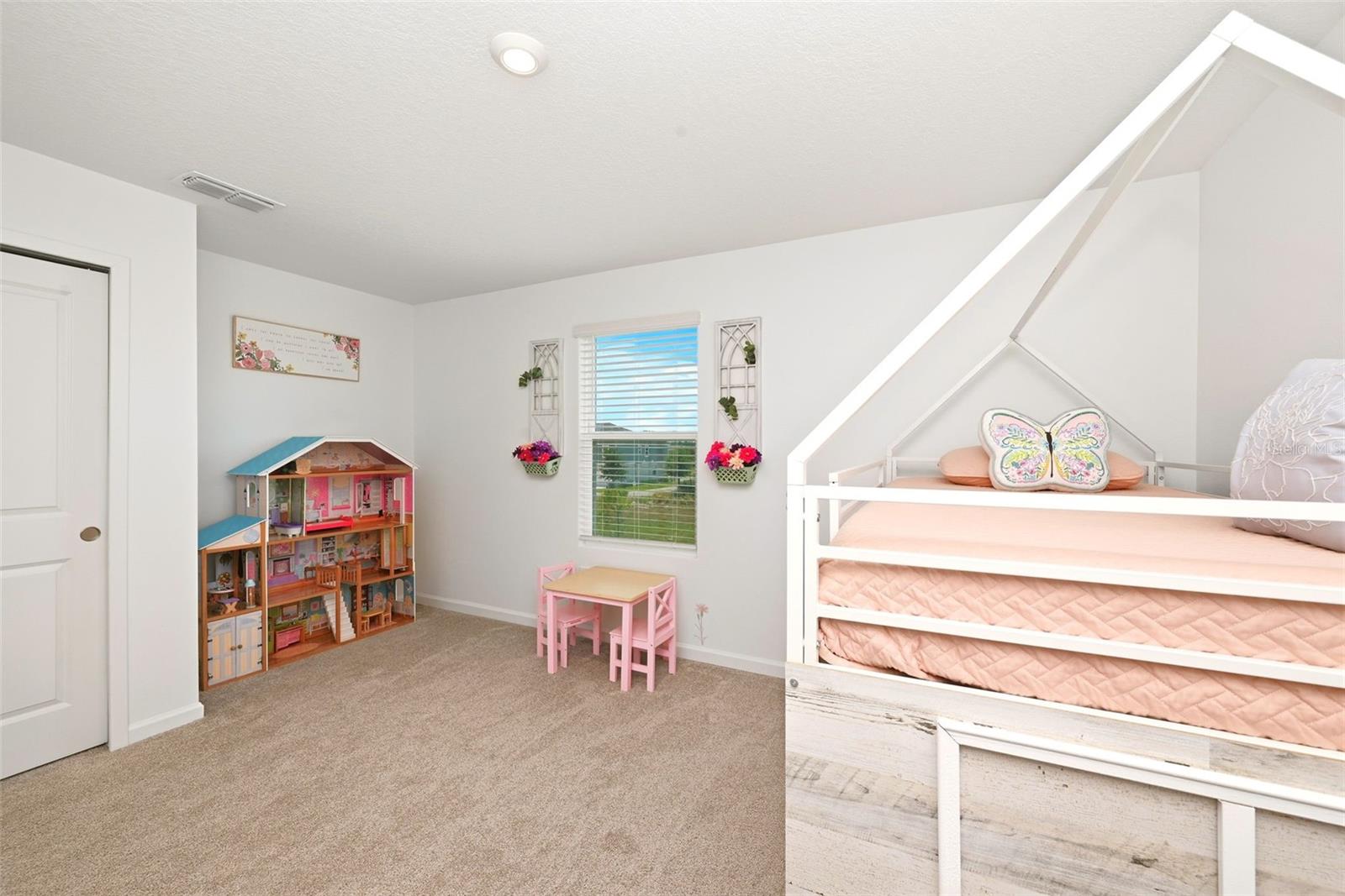 MEADOWLARK LANDING - Residential