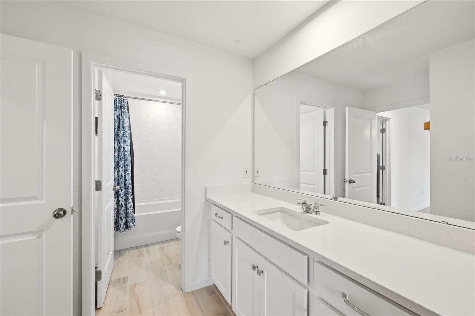 MEADOWLARK LANDING - Residential