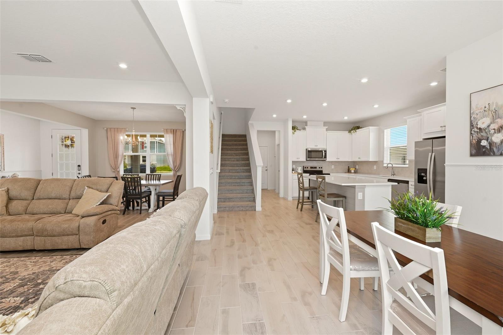 MEADOWLARK LANDING - Residential