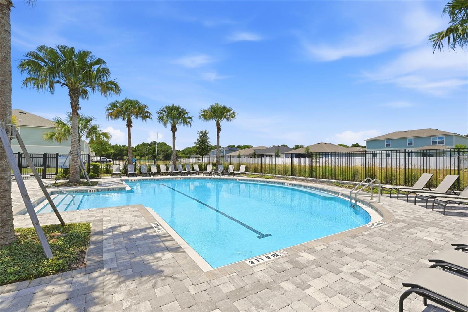 MEADOWLARK LANDING - Residential