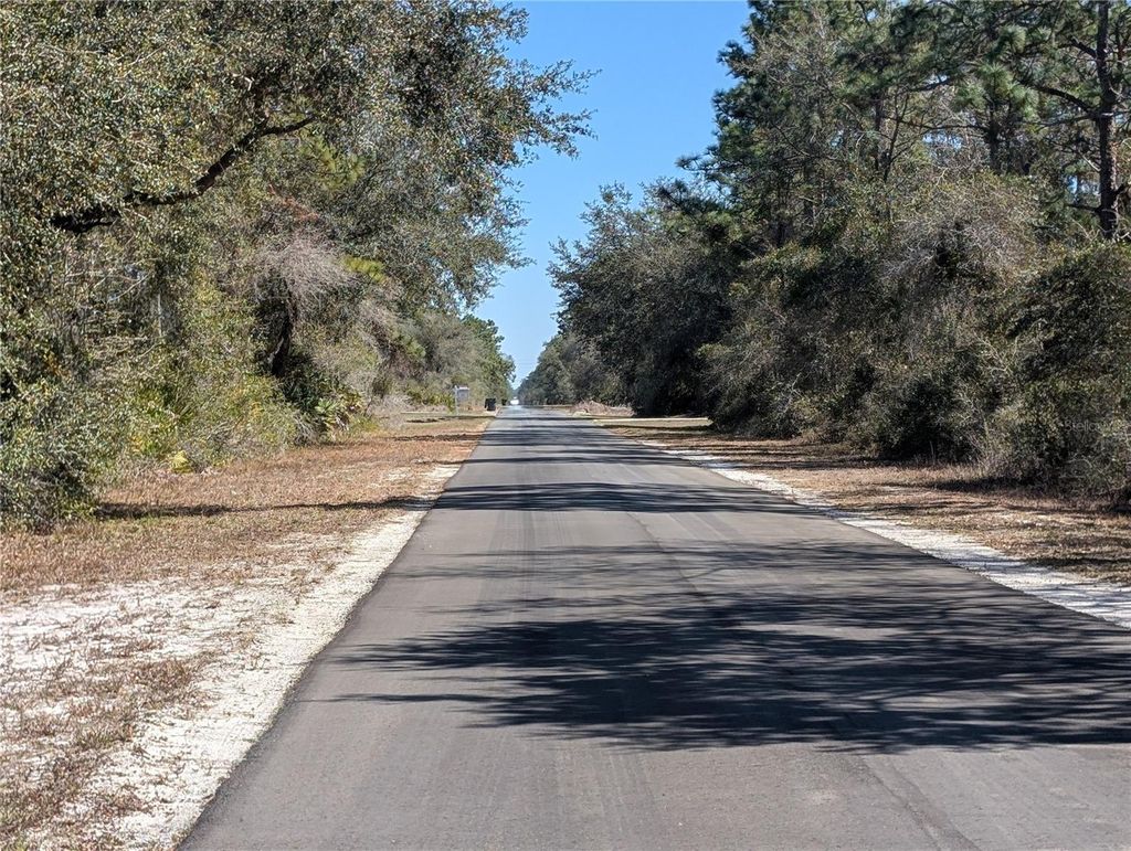 Photo of 923 Hibiscus Drive, Indian Lake Estates, FL 33855 (MLS # P4937902)