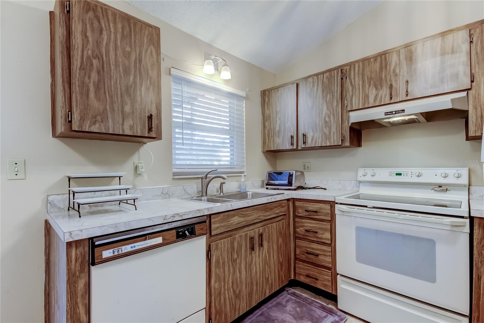 SEVEN SPGS HOMES - Residential