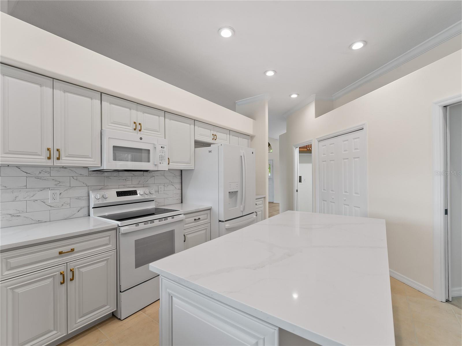 RIVER CLUB NORTH LTS 113-147 - Residential