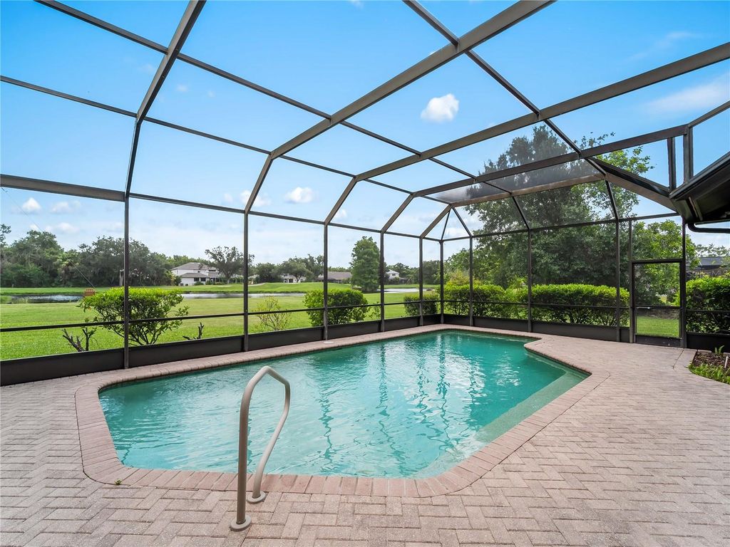 Photo of 10009 Clubhouse Drive, Bradenton, FL 34202 (MLS # N6139619)
