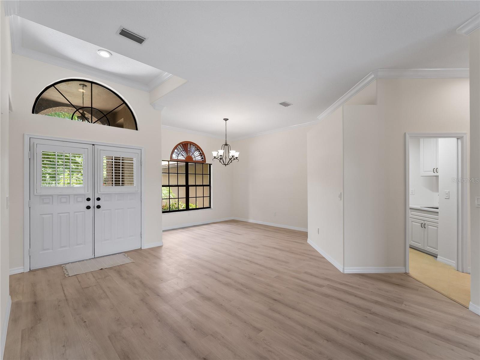 RIVER CLUB NORTH LTS 113-147 - Residential