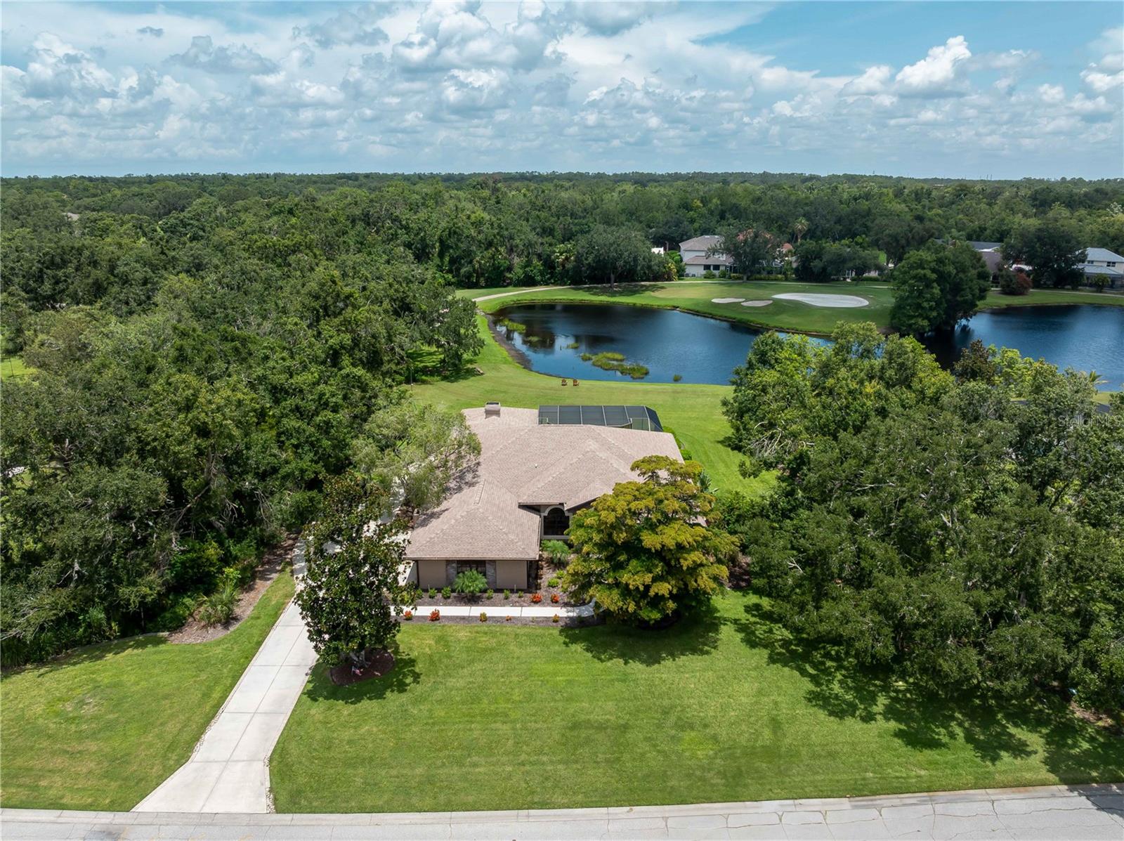 10009 CLUBHOUSE DRIVE