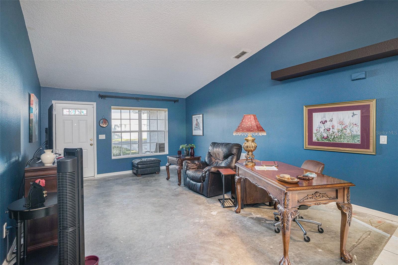 DEVANE & LOWRY - Residential