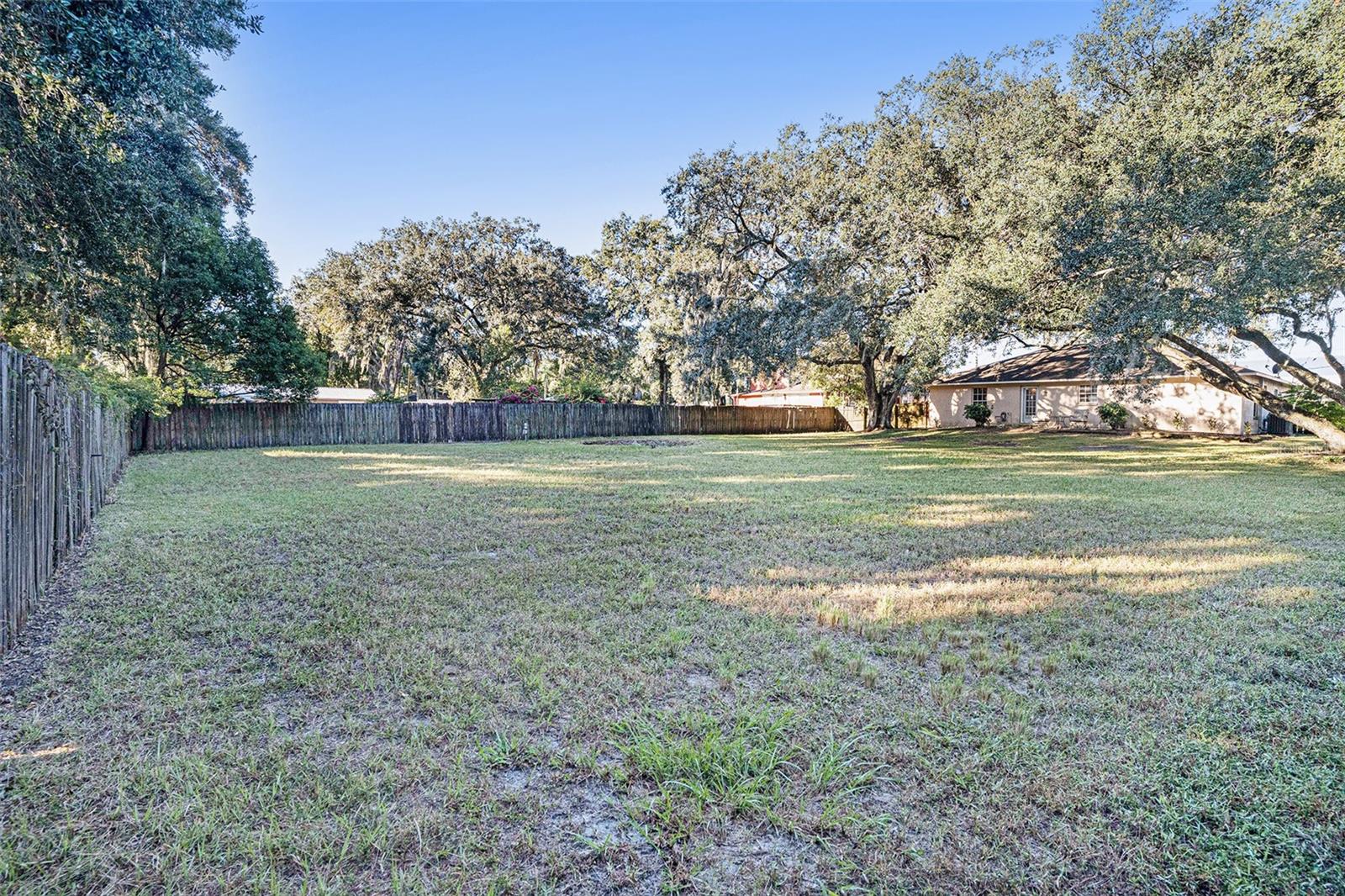 DEVANE & LOWRY - Residential