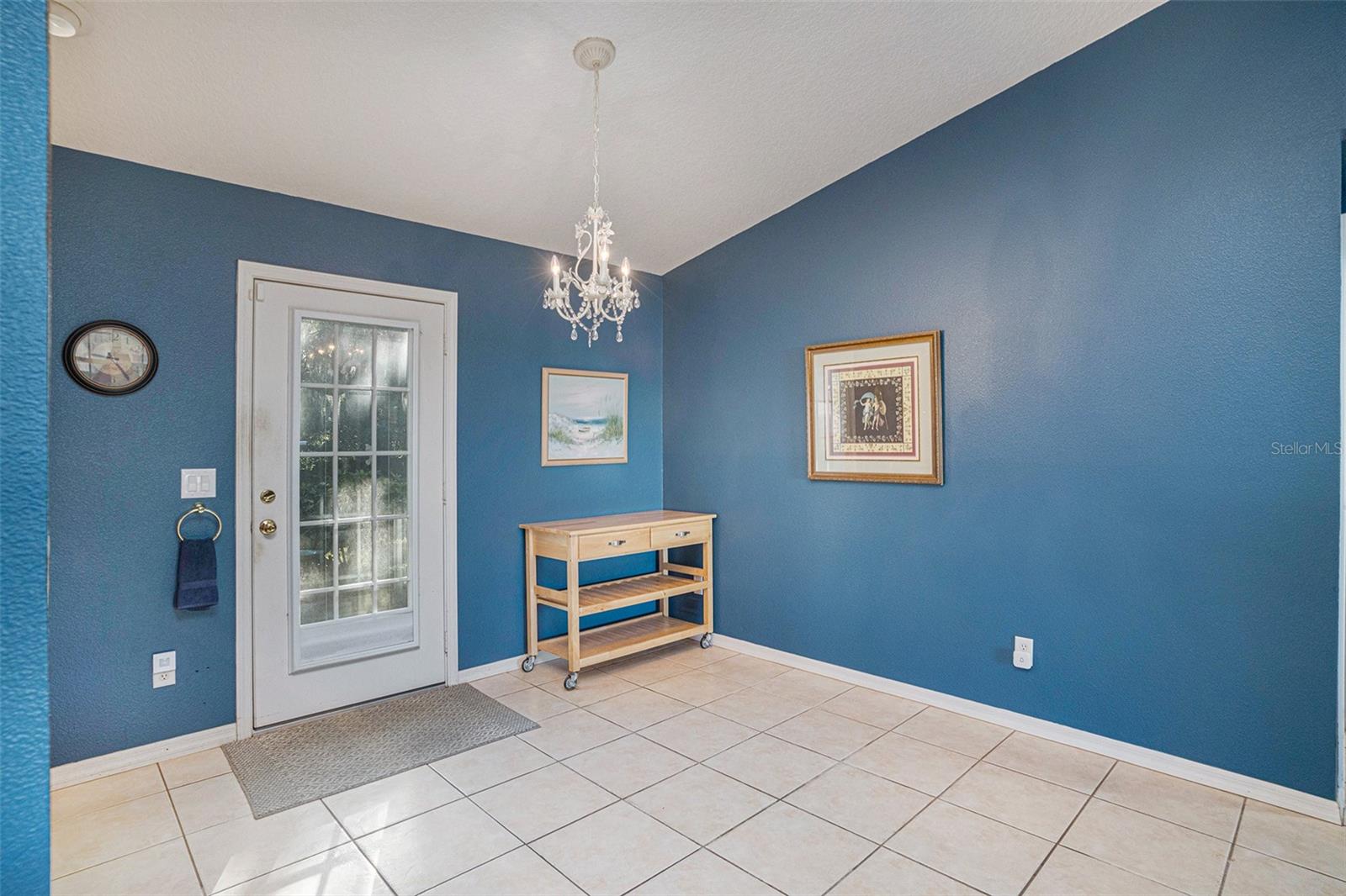 DEVANE & LOWRY - Residential