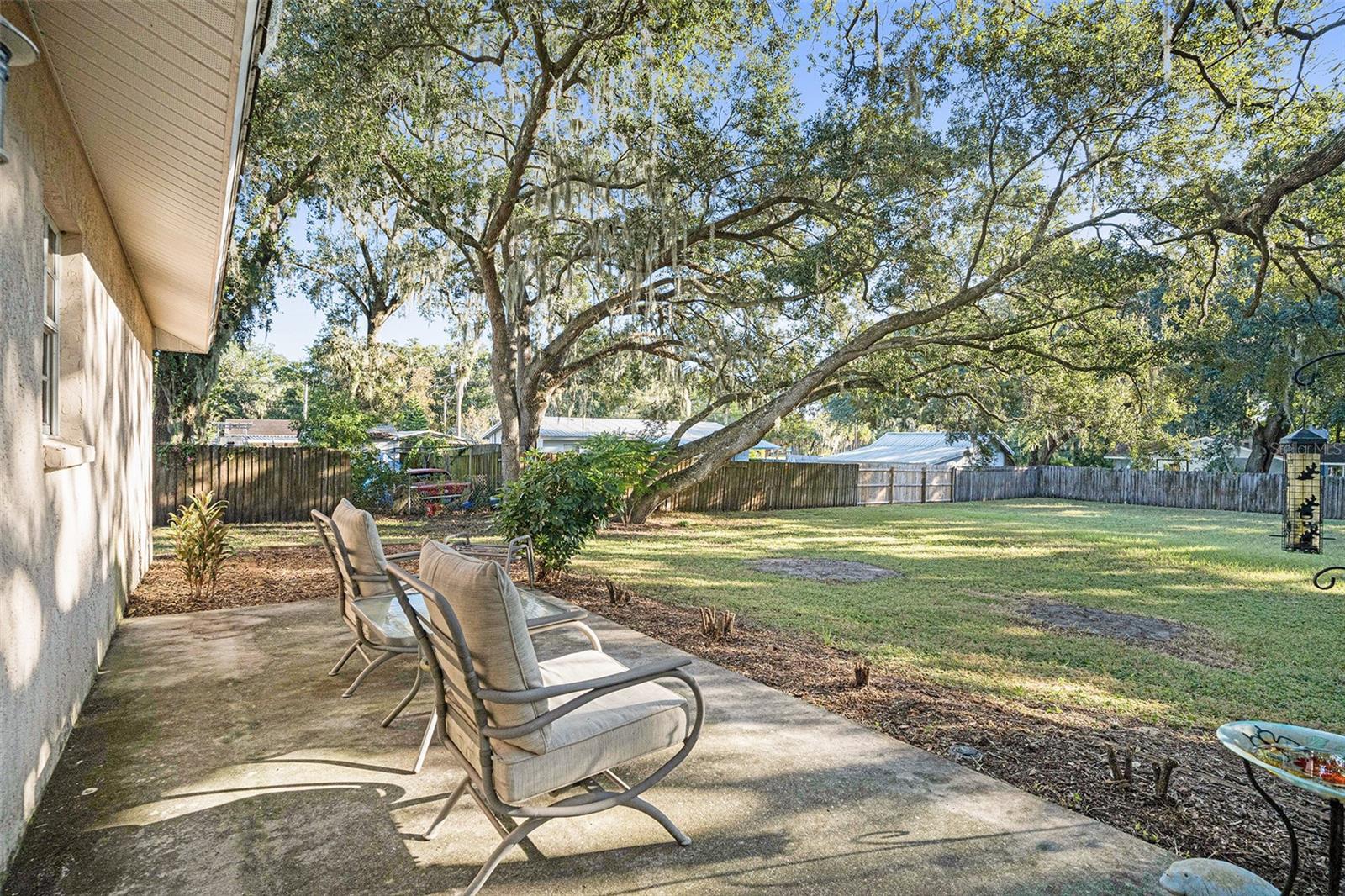 DEVANE & LOWRY - Residential