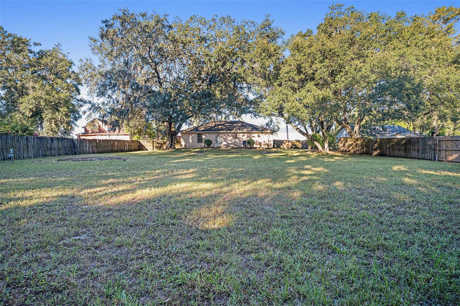 DEVANE & LOWRY - Residential