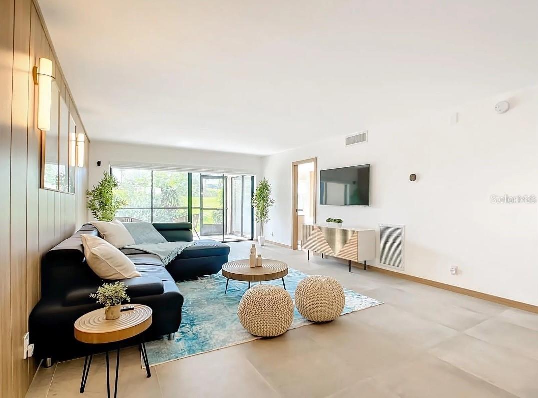 LA PUERTA DEL SOL CONDO - Residential