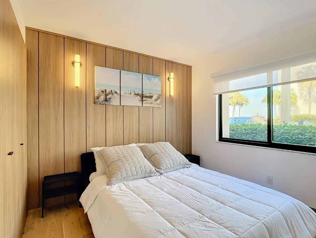 LA PUERTA DEL SOL CONDO - Residential