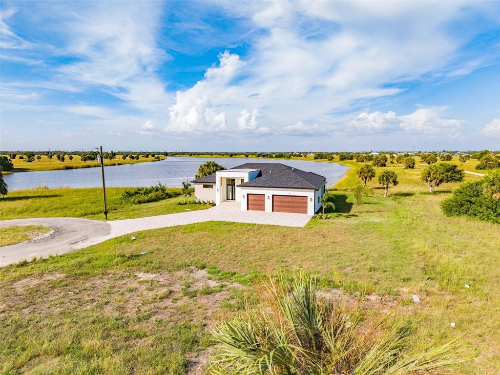 Photo of 44 Sunflower Drive, Placida, FL 33946 (MLS # C7525400)
