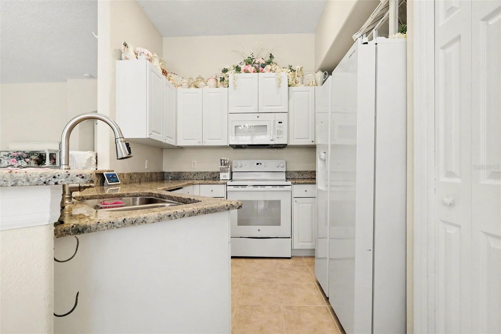 TUSCAN HILLS - Residential