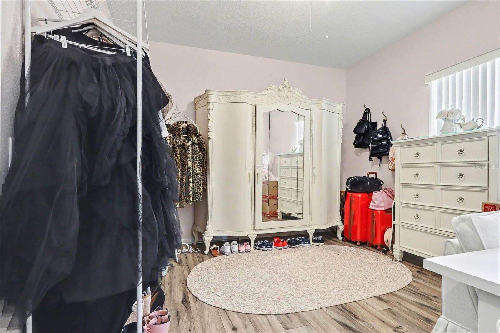 TUSCAN HILLS - Residential