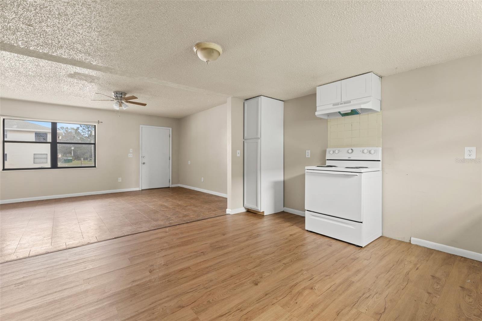 8570,8590, 8710 W MAYO DRIVE