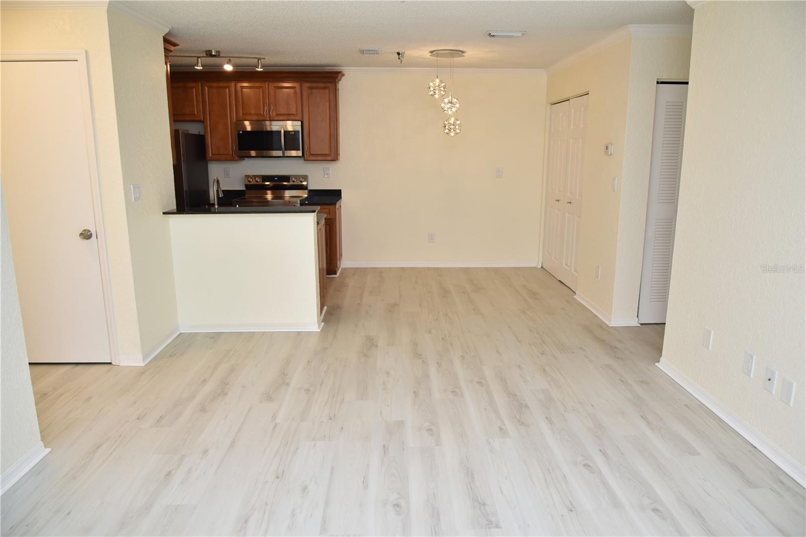 ITOPIA PRIVATE RESIDENCES CONDO - Residential Lease