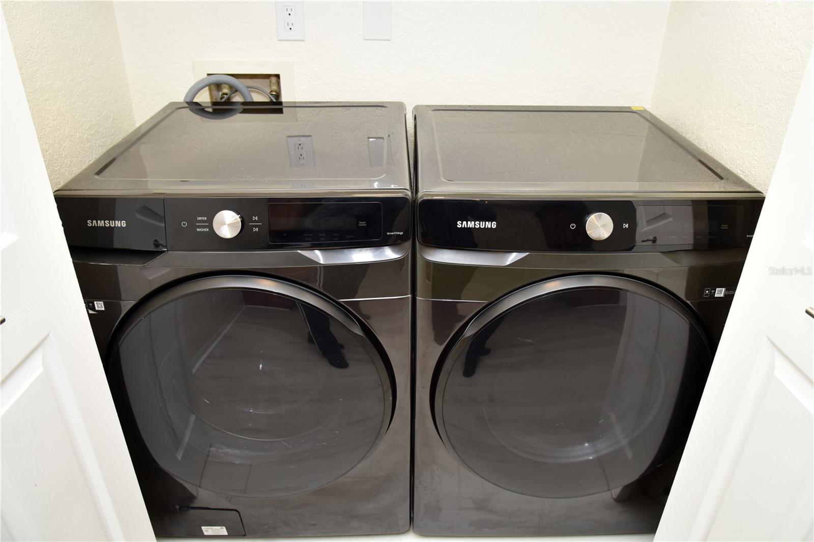 ITOPIA PRIVATE RESIDENCES CONDO - Residential Lease