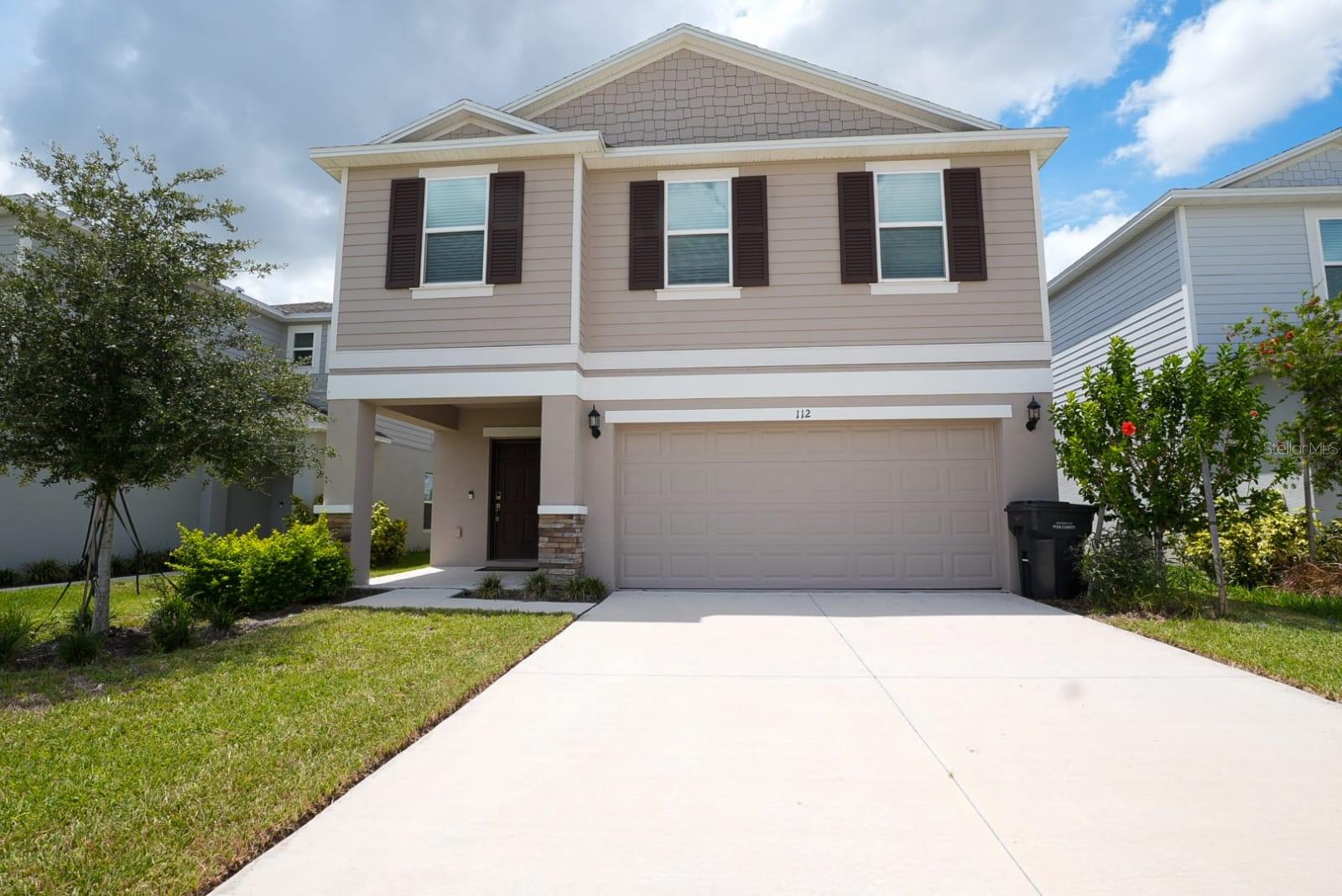 This spacious 4-bed, 2.5-bath home features an open-concept layout with a modern kitchen, inviting living areas, and a convenient half bath on the 1st floor for guests. Upstairs, a loft connects three secondary bedrooms, while the primary suite offers a walk-in closet and elegant bath. Enjoy Florida living on your covered patio, all in a prime location near shopping, dining, and major highways. Move-in ready and built for modern living!
Your dream home awaits - schedule a showing today!