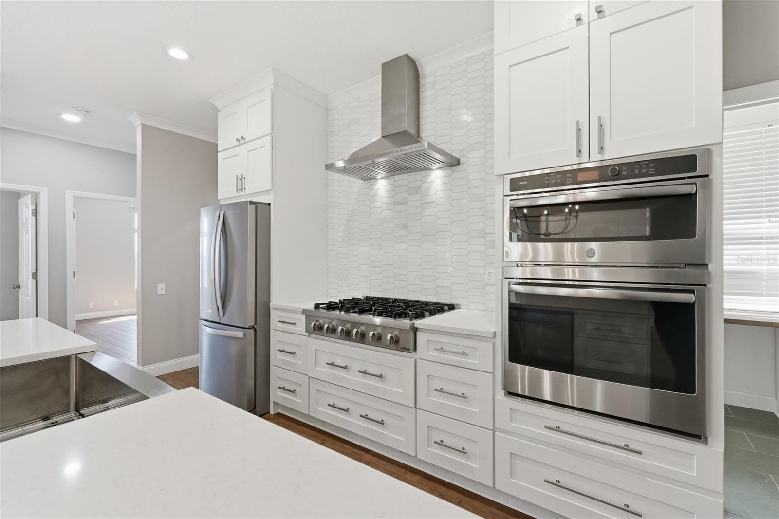 RIVER WATCH - Residential