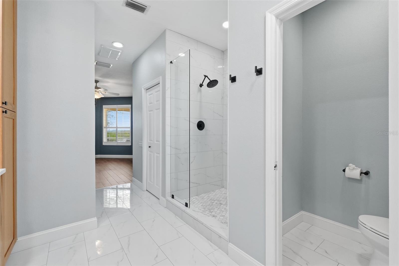 RIVER WATCH - Residential