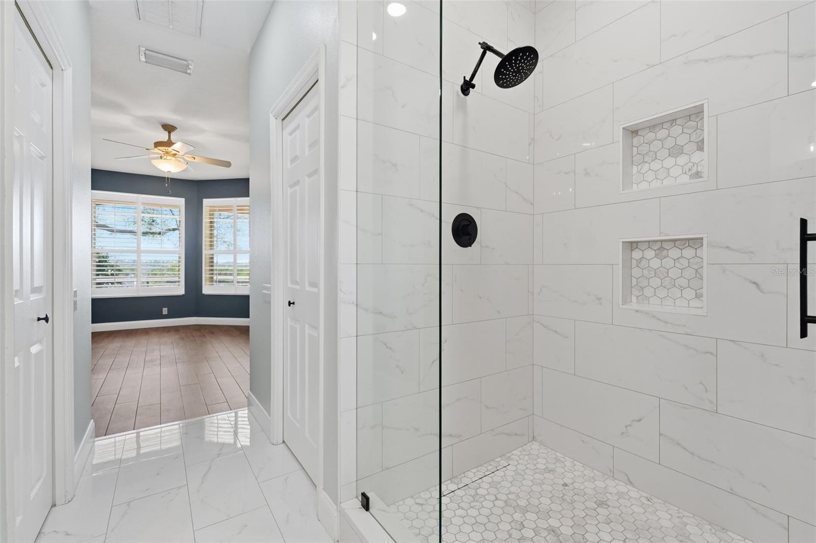 RIVER WATCH - Residential