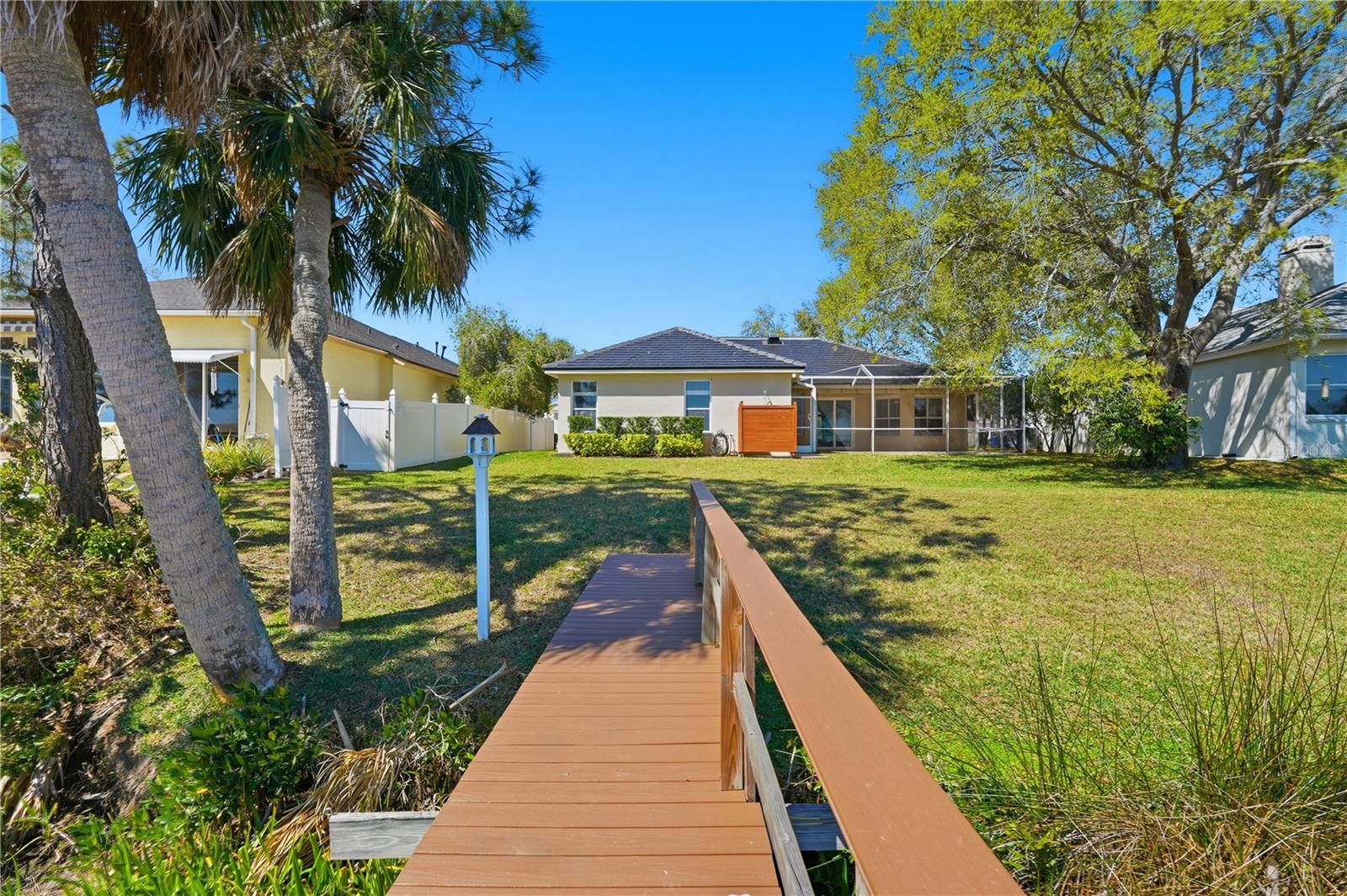 RIVER WATCH - Residential