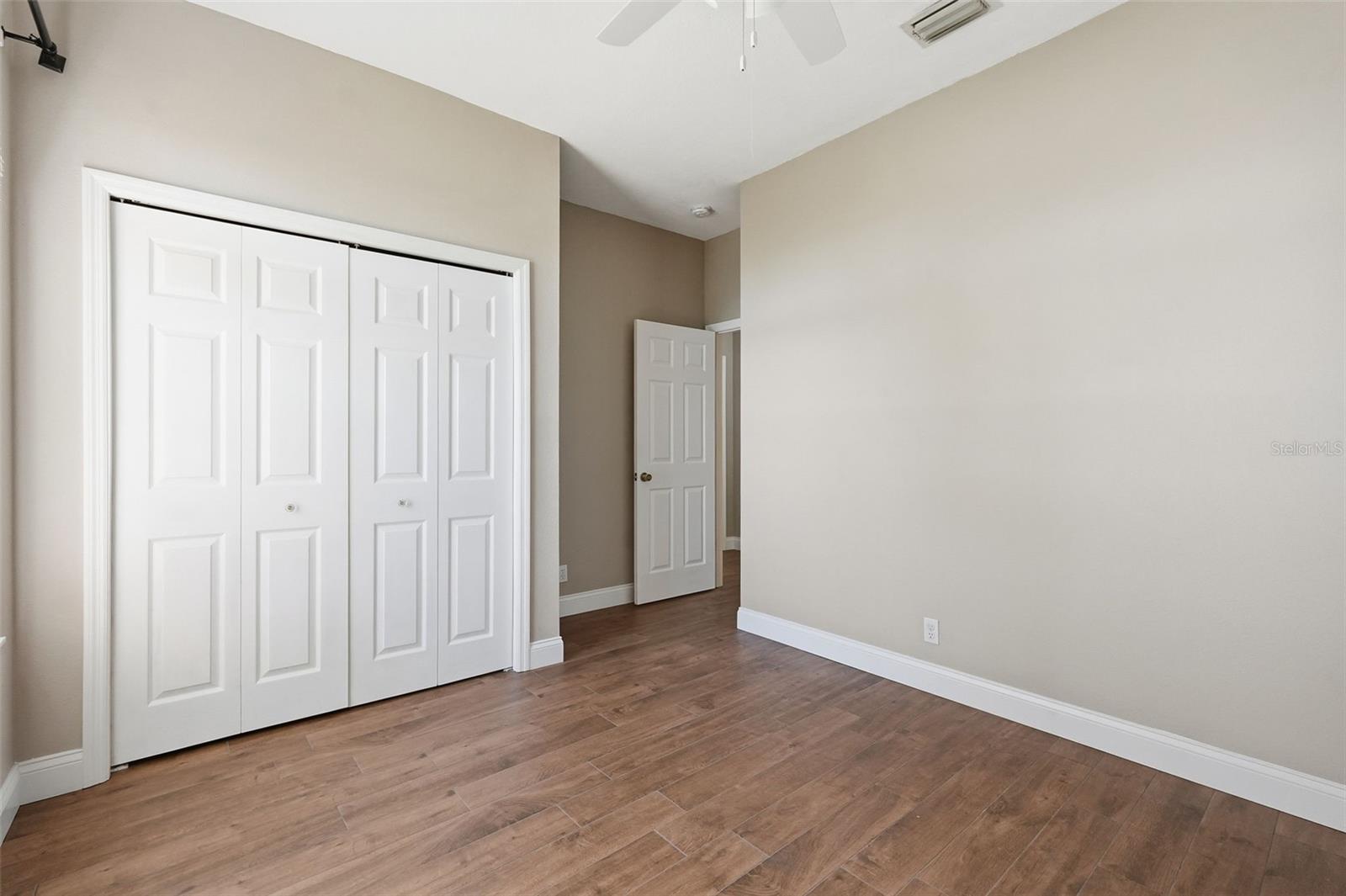 RIVER WATCH - Residential