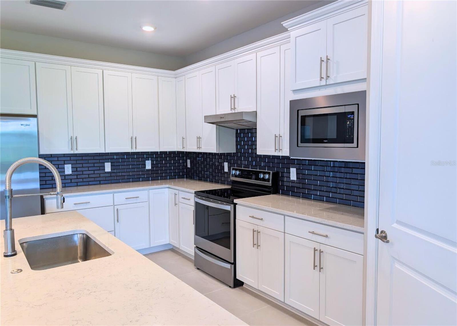 2729 GABEL OAK DRIVE