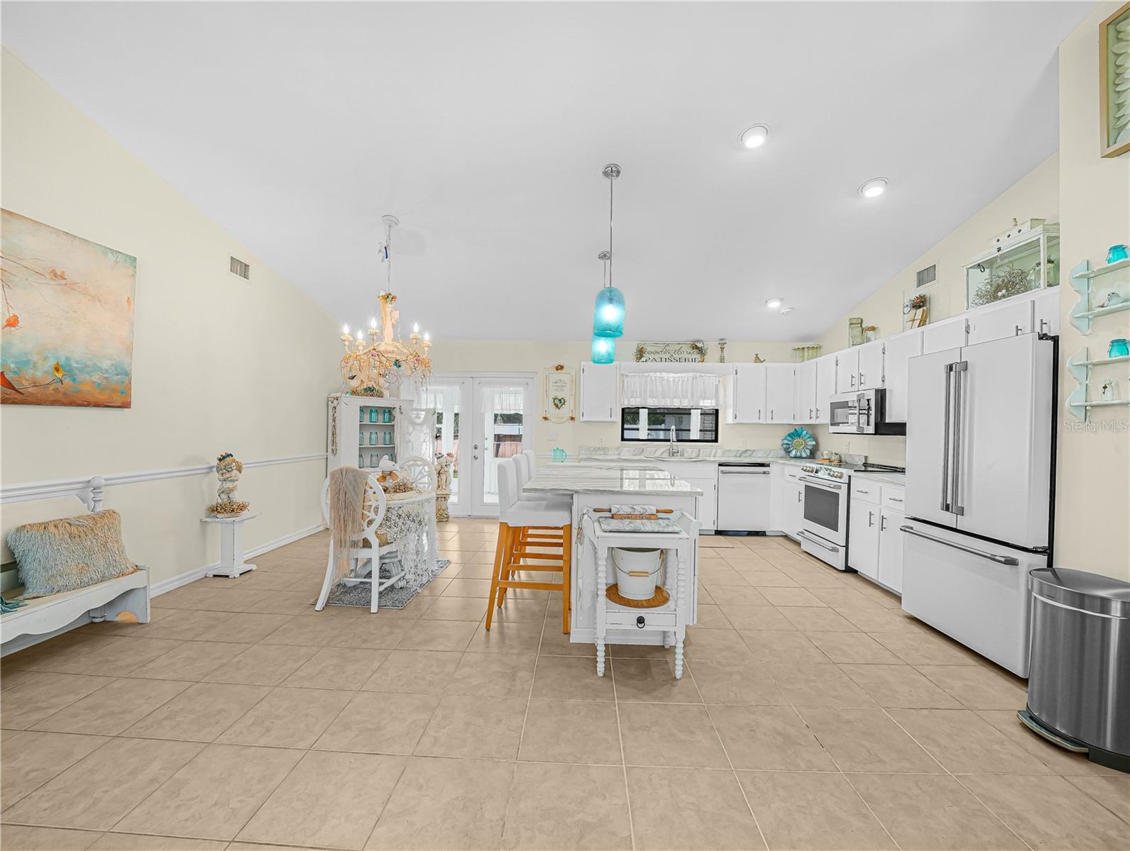 SYLVAN SHORES ESTATE SEC D - Residential