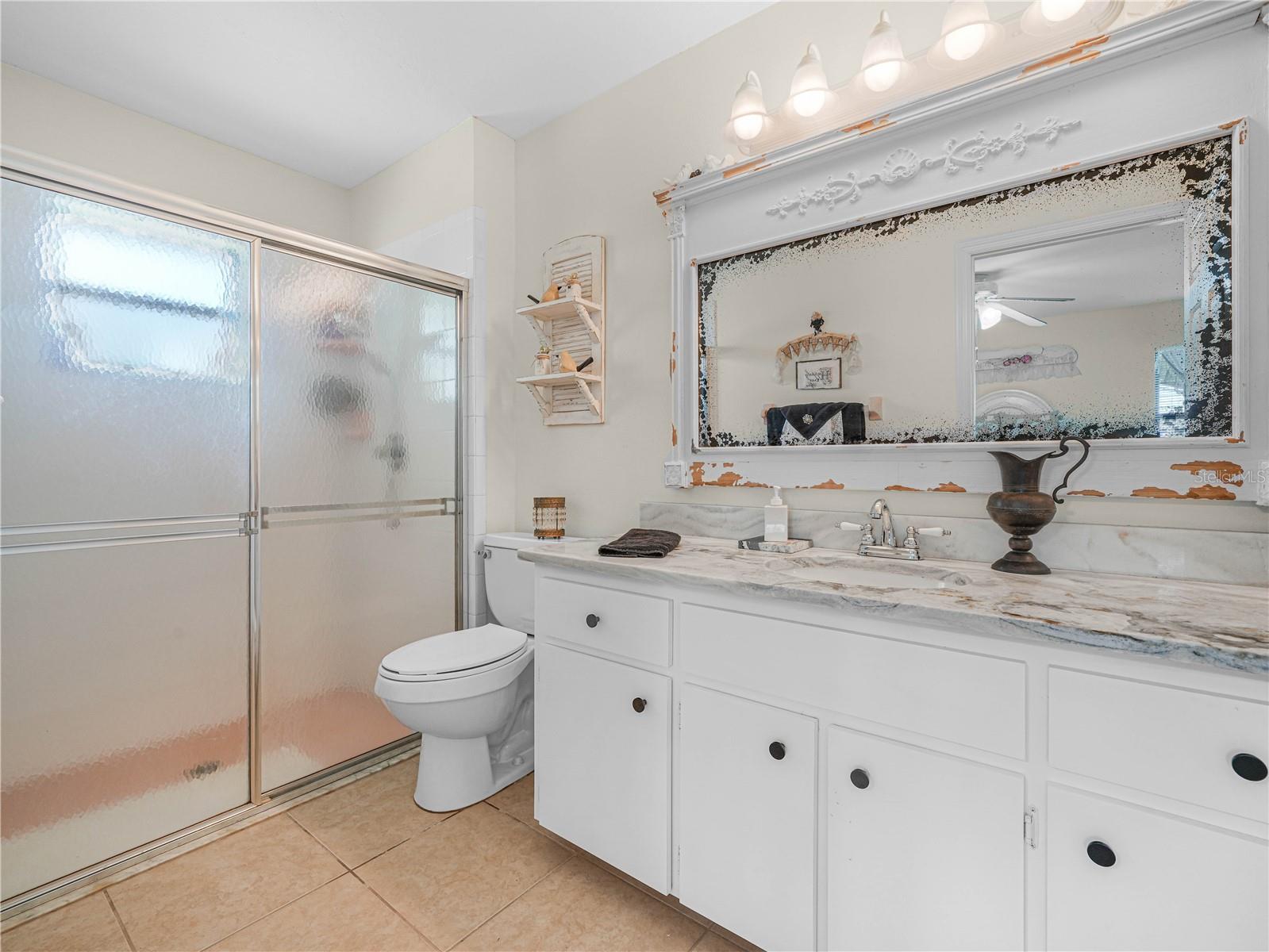 SYLVAN SHORES ESTATE SEC D - Residential