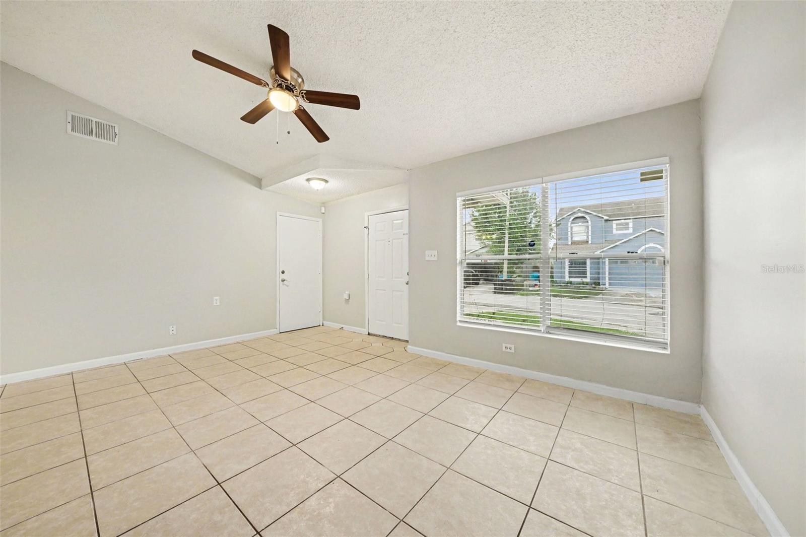 1034 CLOVERCREST ROAD