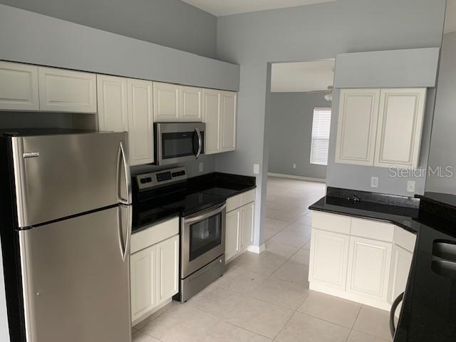 CHATHAM PARK AT SAUSALITO PH 3 - Residential Lease