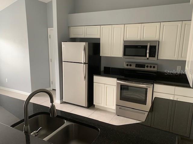 CHATHAM PARK AT SAUSALITO PH 3 - Residential Lease