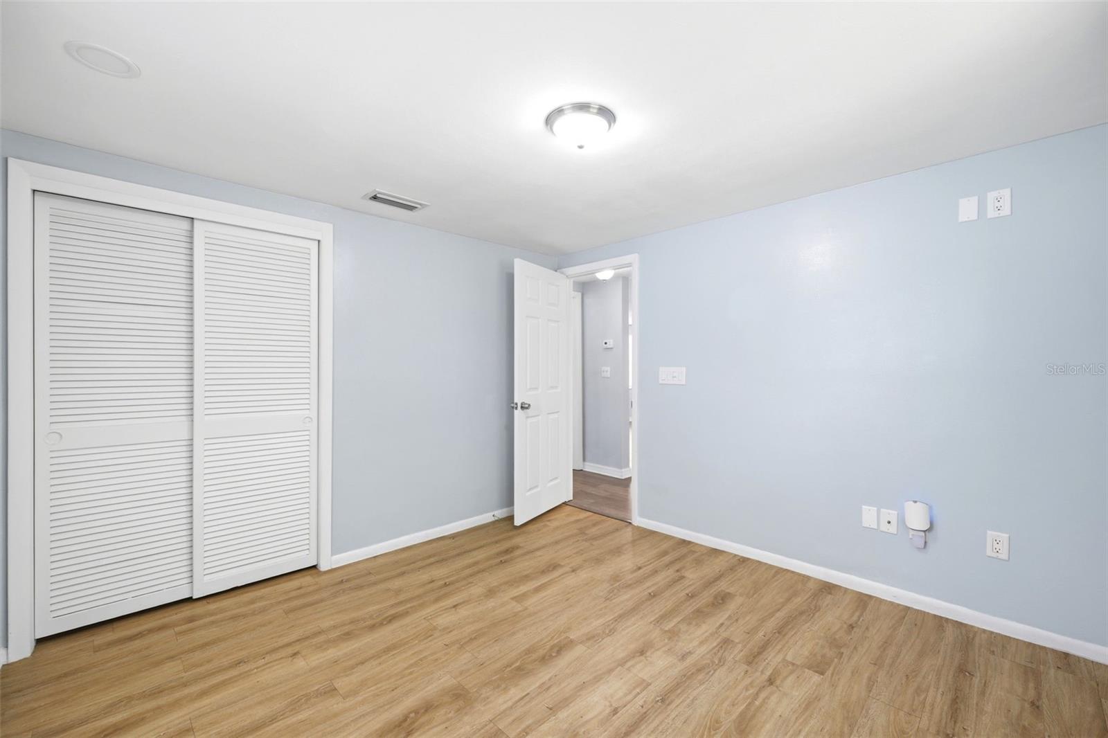 BEACON SQUARE - Residential