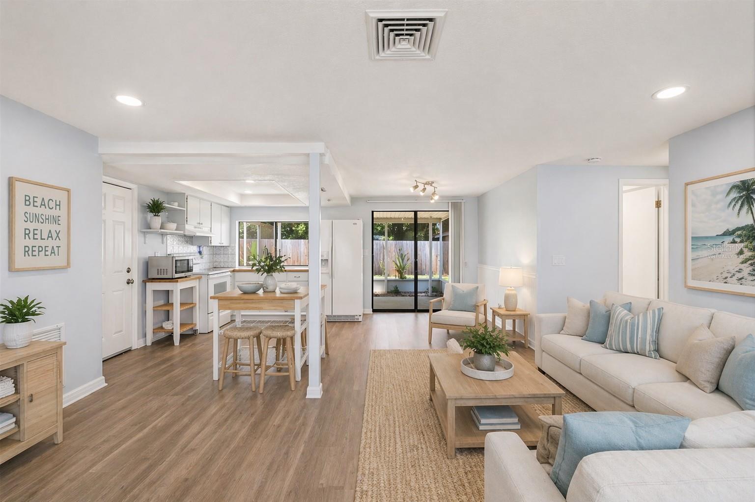 BEACON SQUARE - Residential