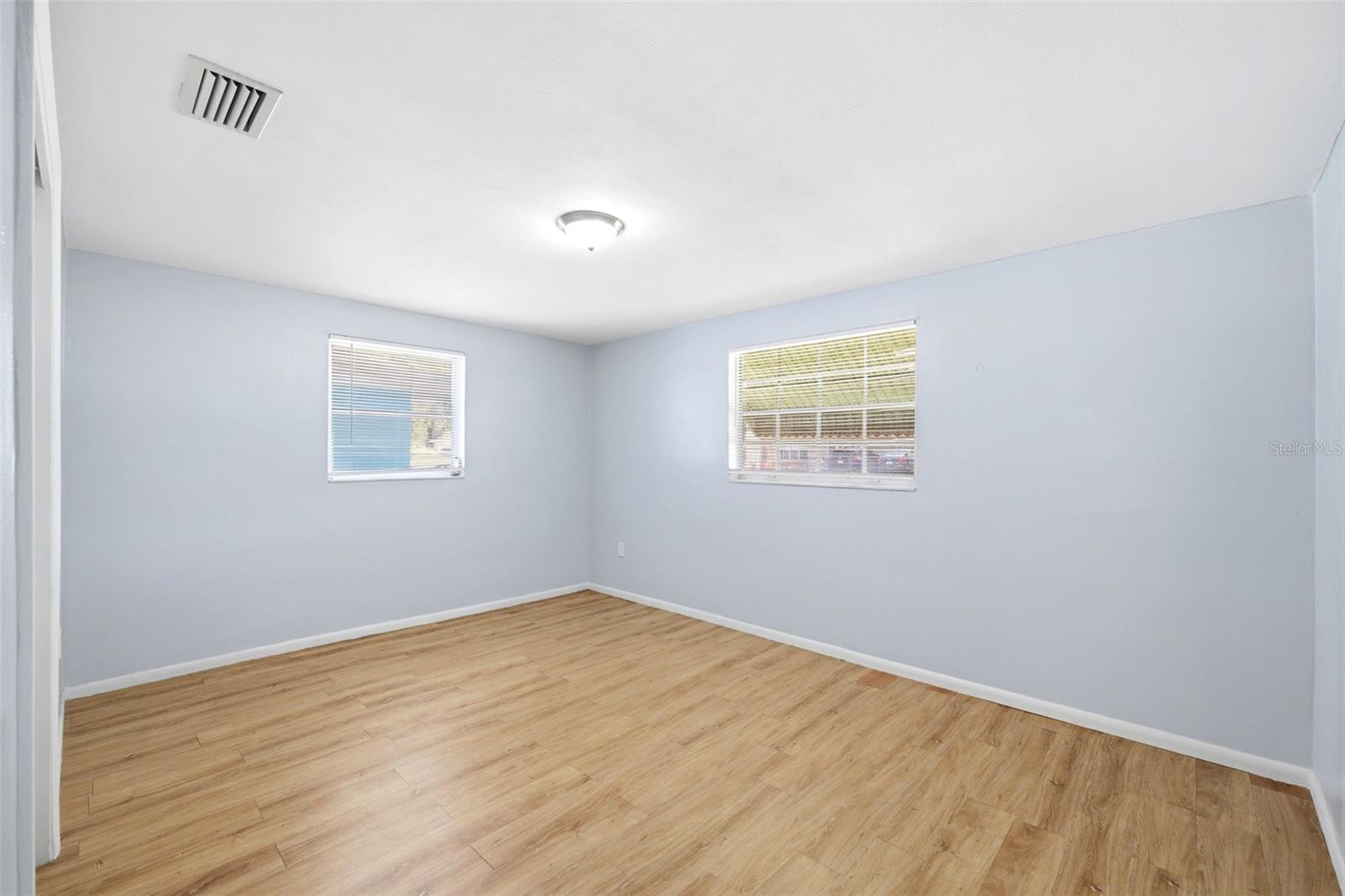 BEACON SQUARE - Residential