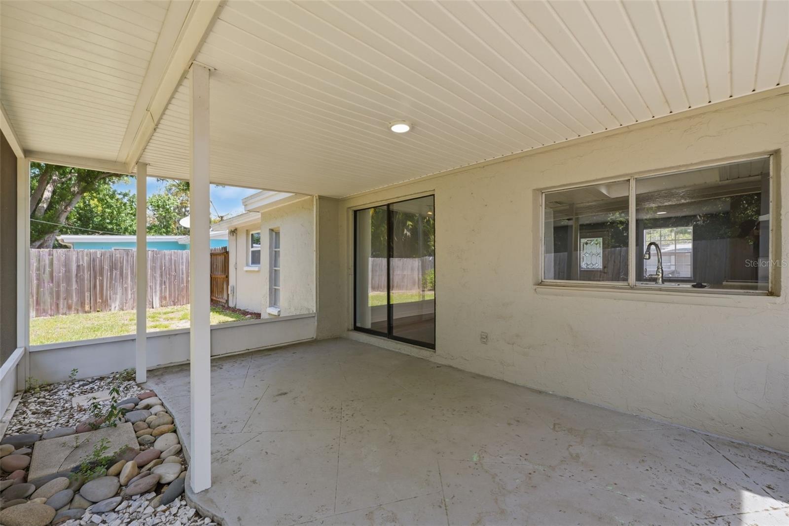 BEACON SQUARE - Residential