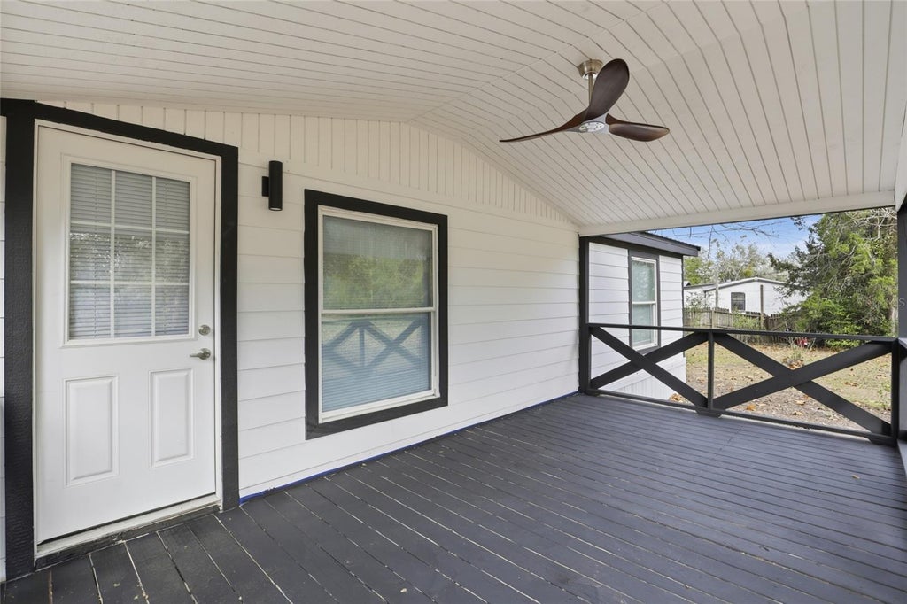 Photo of 9024 SW 104th Terrace, Gainesville, FL 32608 (MLS # GC544199)