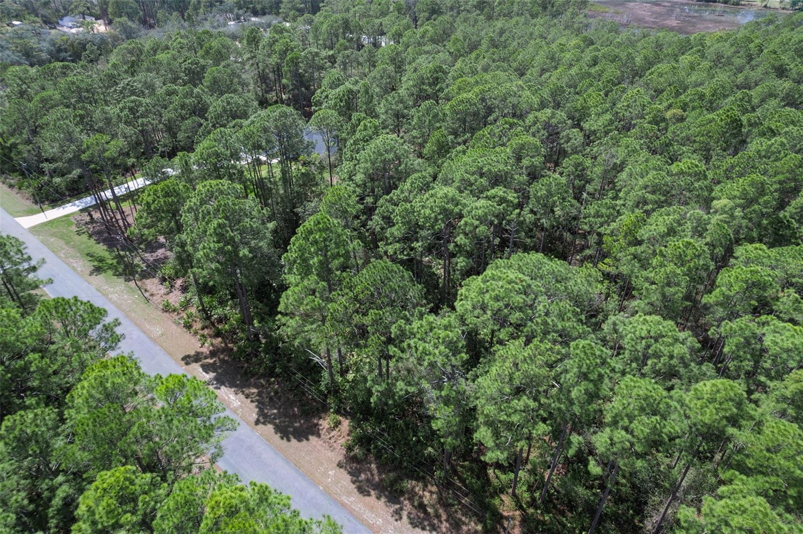 ROYAL TRAILS UNIT 01 - Land