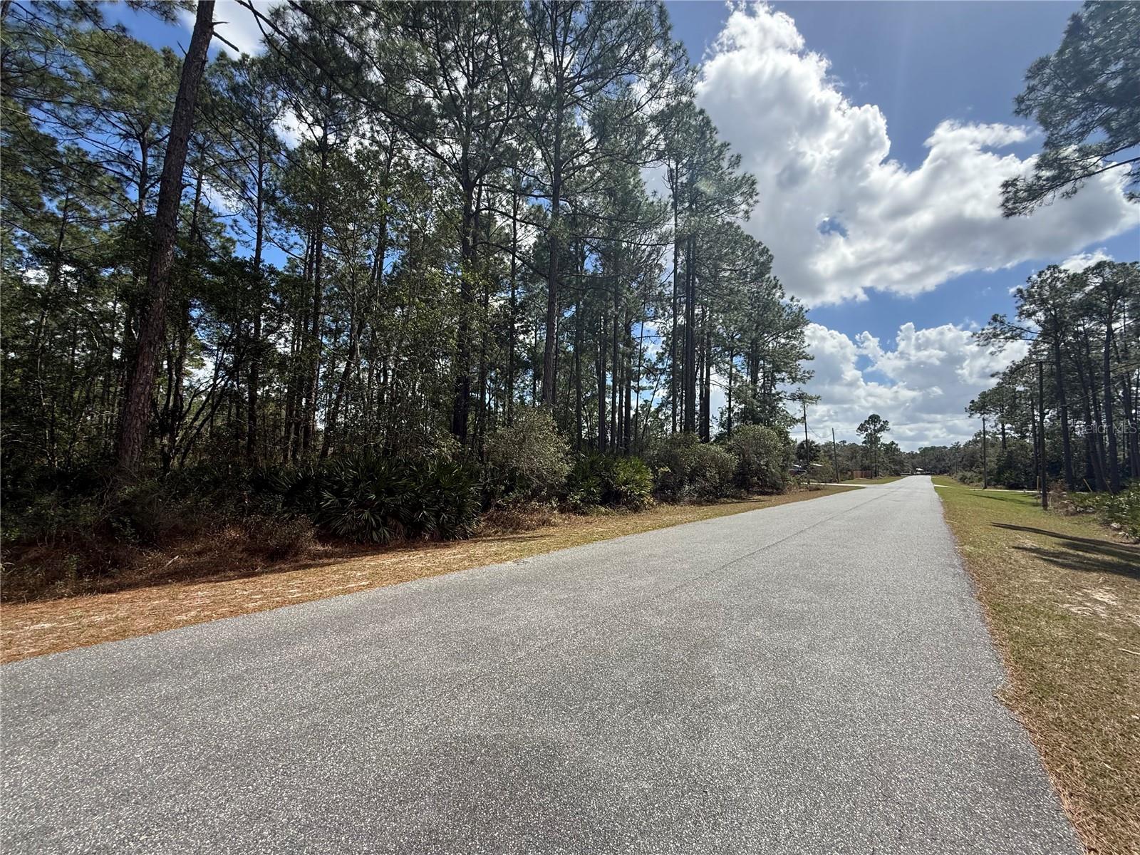 ROYAL TRAILS UNIT 01 - Land