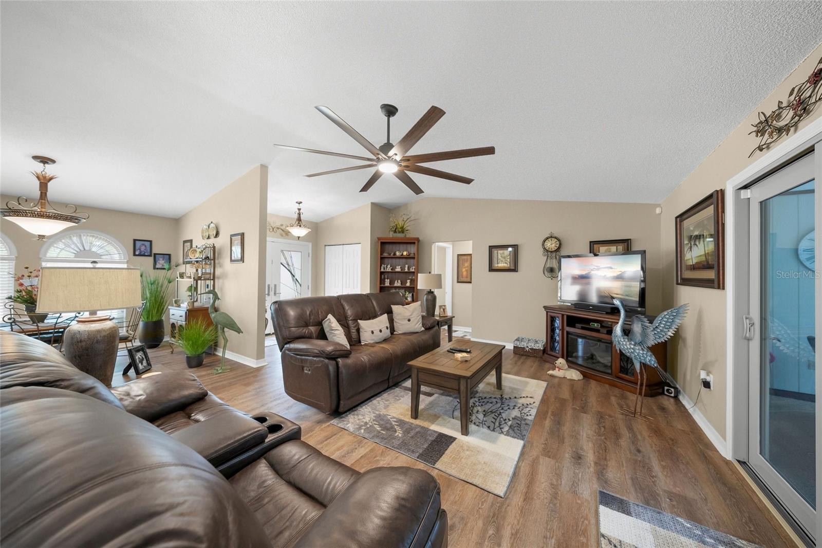 COUNTRY OAKS PH I - Residential