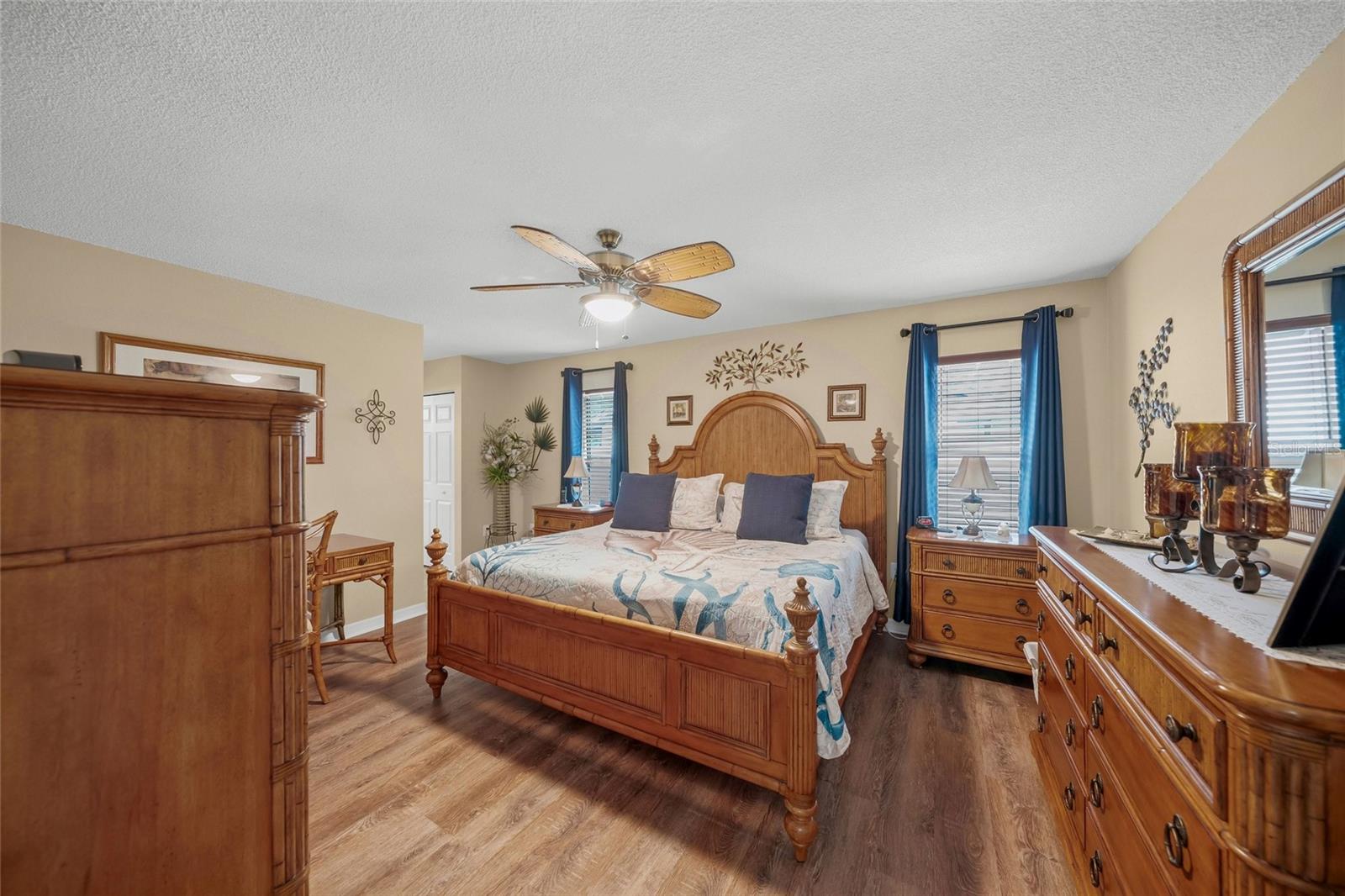 COUNTRY OAKS PH I - Residential