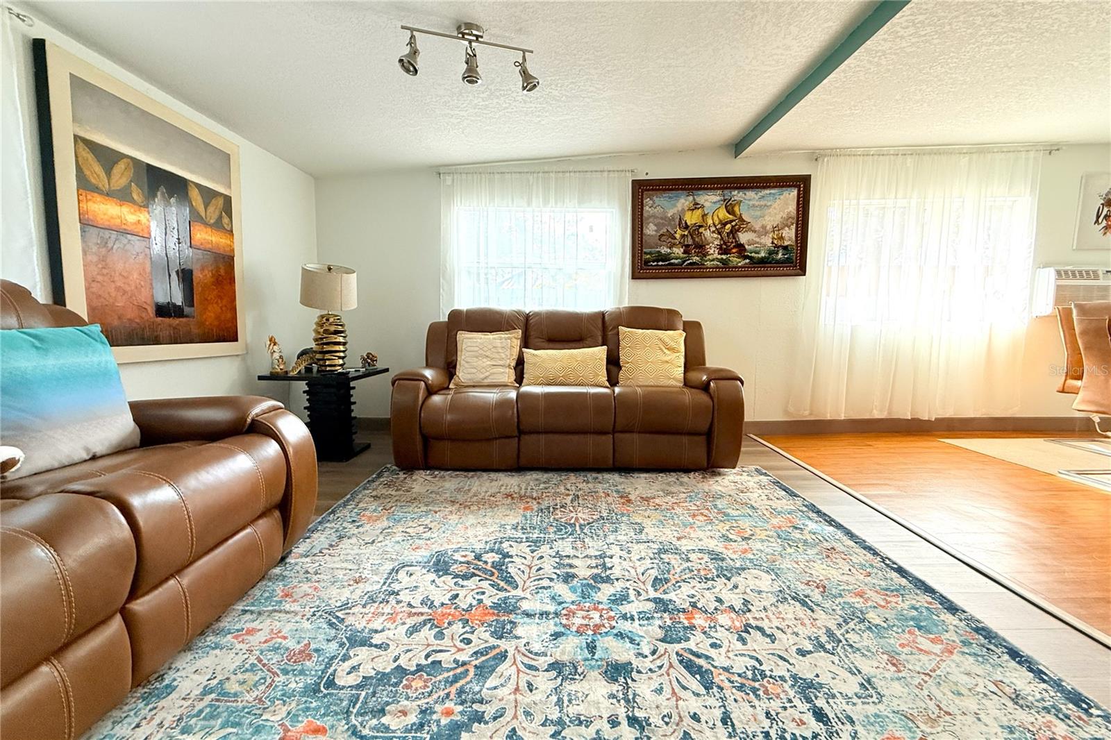 SELMA SUB - Residential