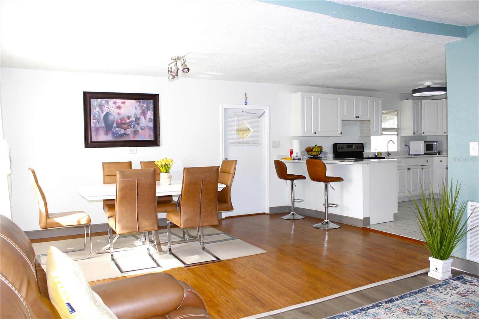 SELMA SUB - Residential