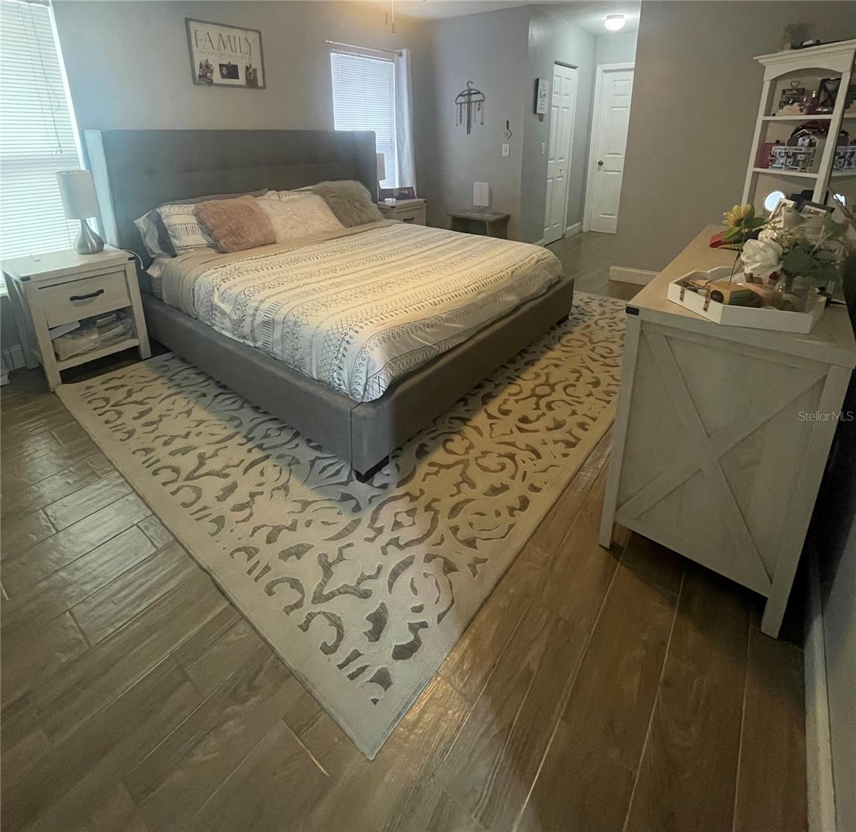 FORSYTH POINTE - Residential