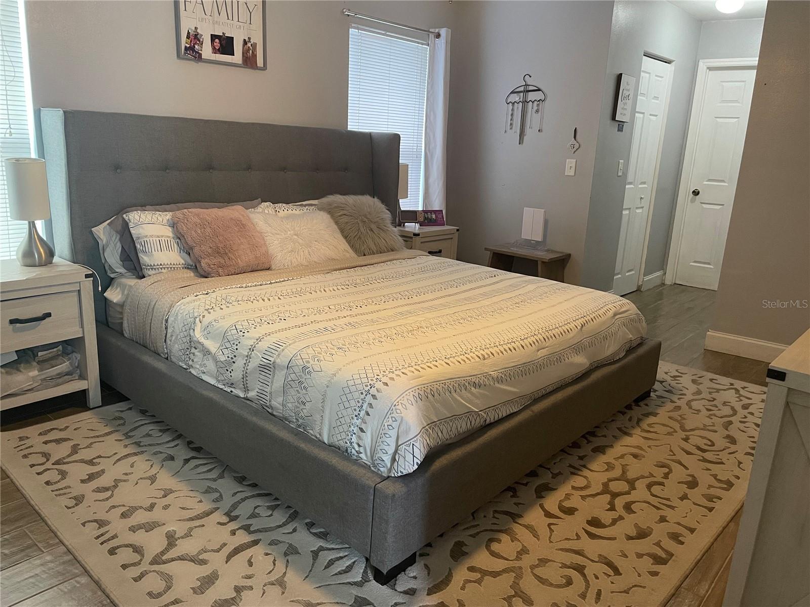 FORSYTH POINTE - Residential