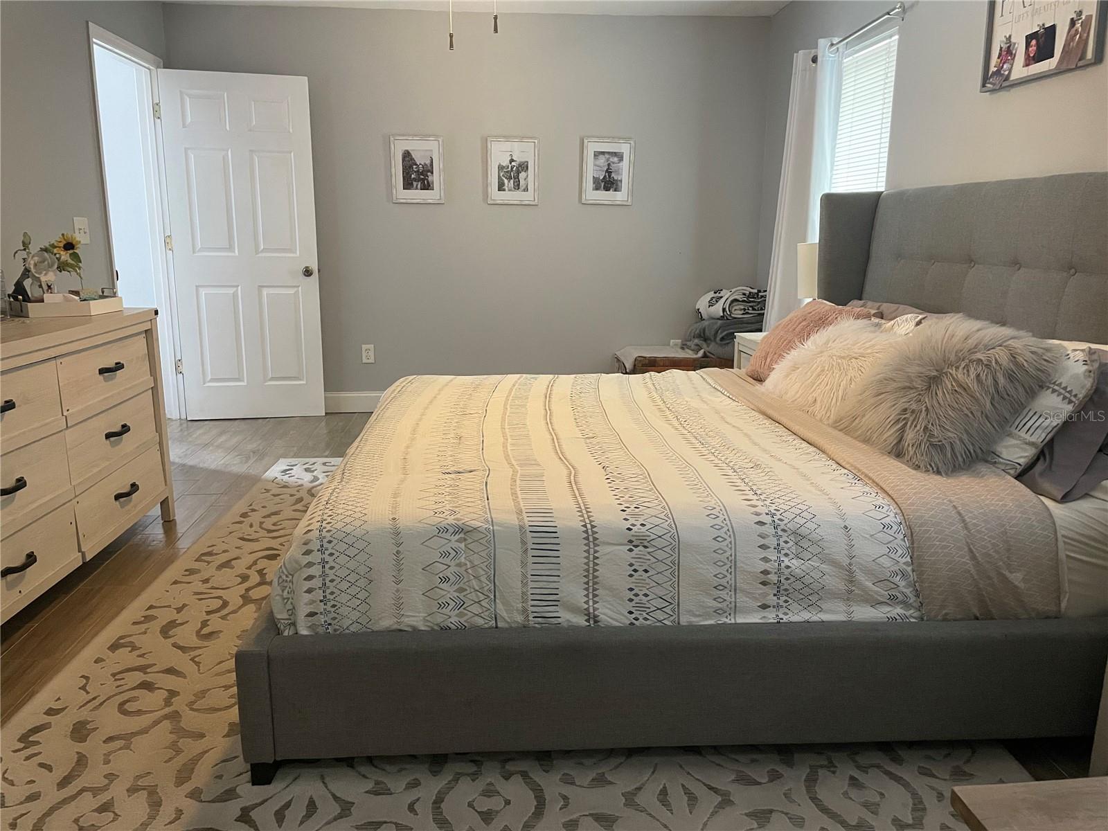 FORSYTH POINTE - Residential