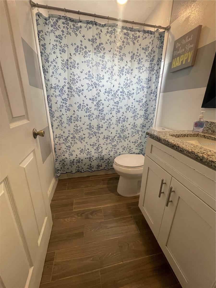 FORSYTH POINTE - Residential
